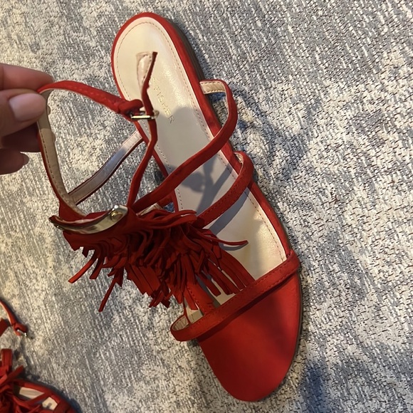 Marc Fisher red fringe sandals - Picture 2 of 3